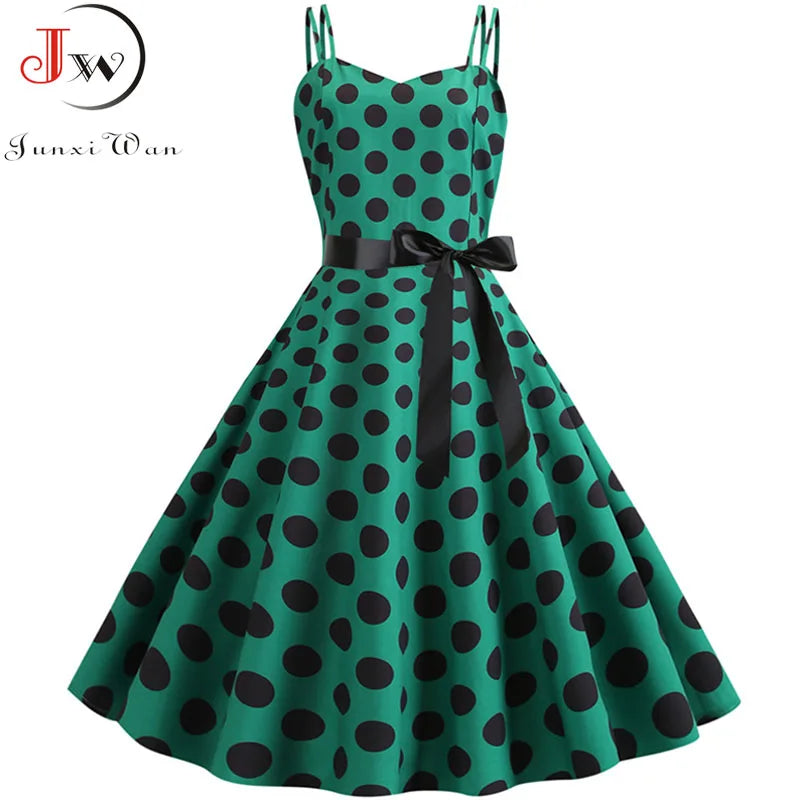 Chic Vintage 50s & 60s Swing Dress - Perfect for Summer Parties with Spaghetti Straps and Polka Dots